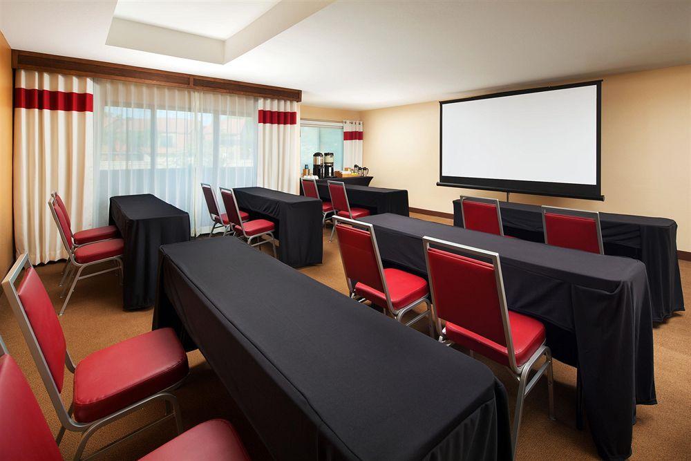 Four Points By Sheraton Phoenix South Mountain Dış mekan fotoğraf