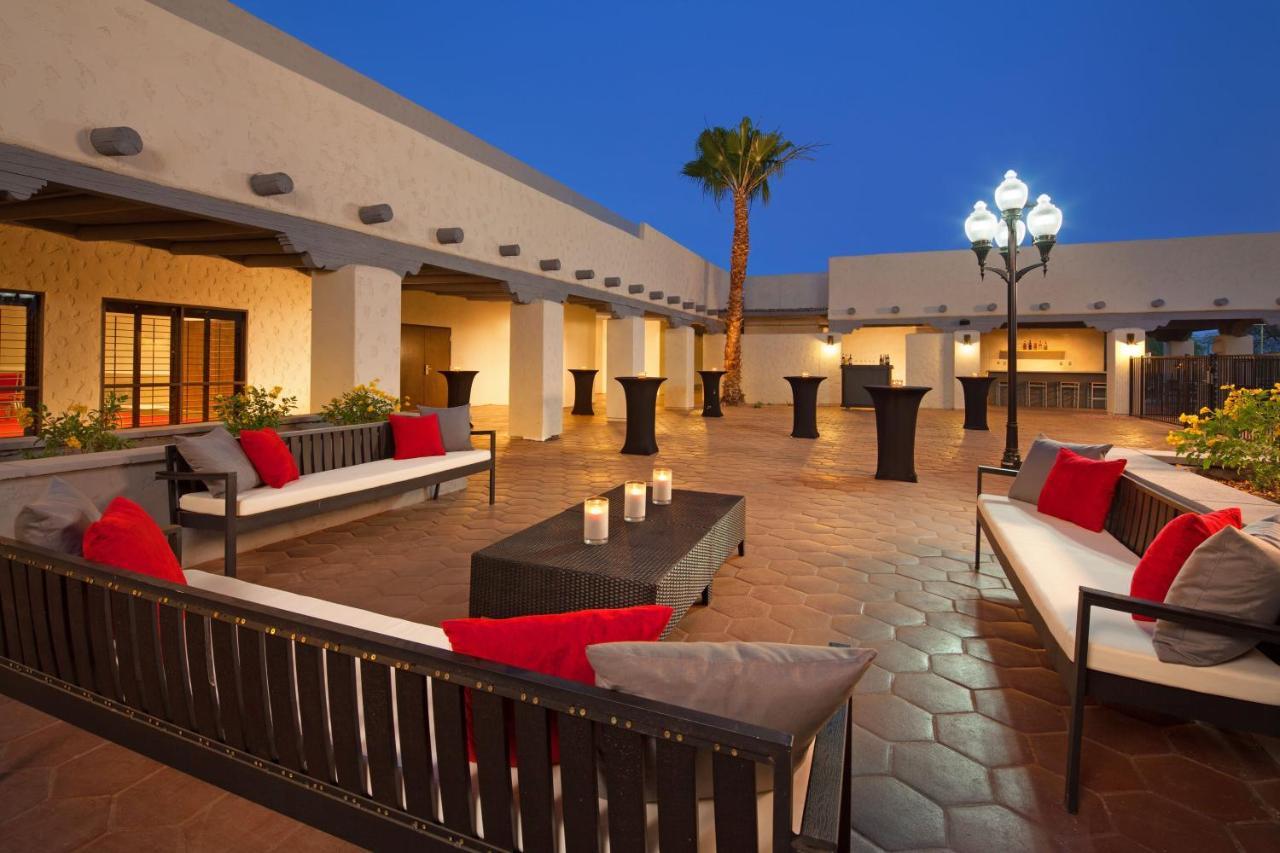 Four Points By Sheraton Phoenix South Mountain Dış mekan fotoğraf