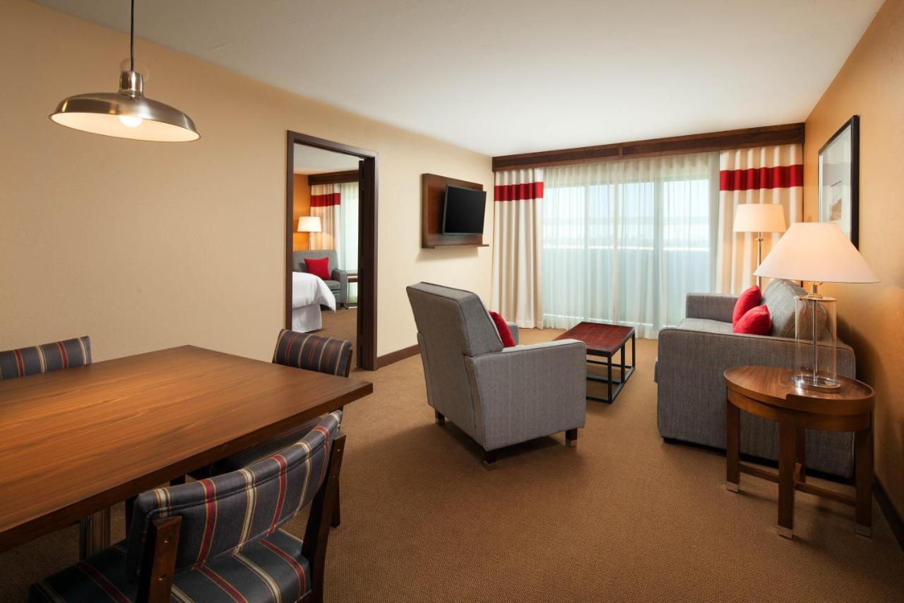 Four Points By Sheraton Phoenix South Mountain Dış mekan fotoğraf